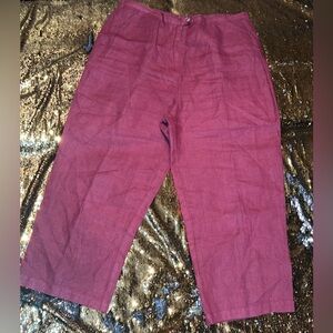 Elegant Women's Straight Leg Pants in burgundy